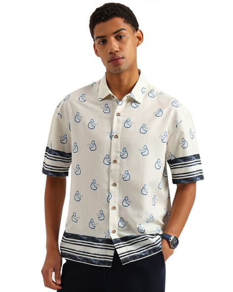 UNITED COLORS OF BENETTON Men Graphic Print Oversized Fit Shirt