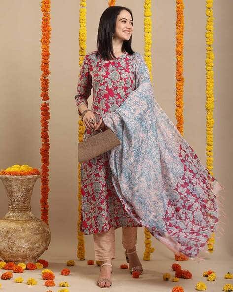 AAGHNYA FASHION Women Floral Print Straight Kurta Set