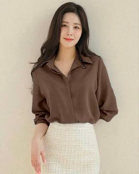 Women Regular Fit Shirt with Spread Collar