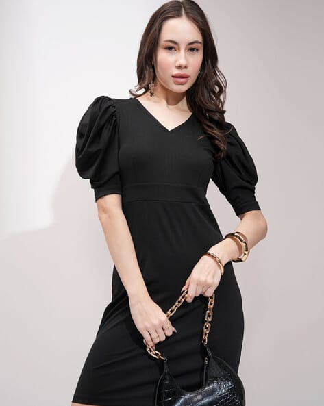 Tokyo Talkies Women V-Neck A-Line Dress with Short Sleeves
