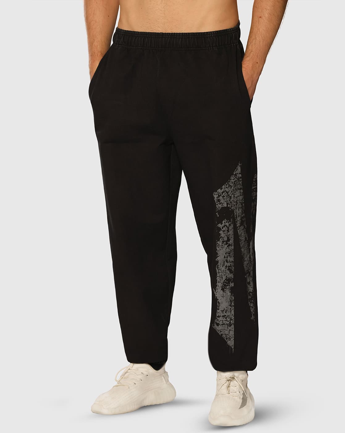 Buy Musclemind Men Acid Wash Denim Joggers Online | Ajio.com
