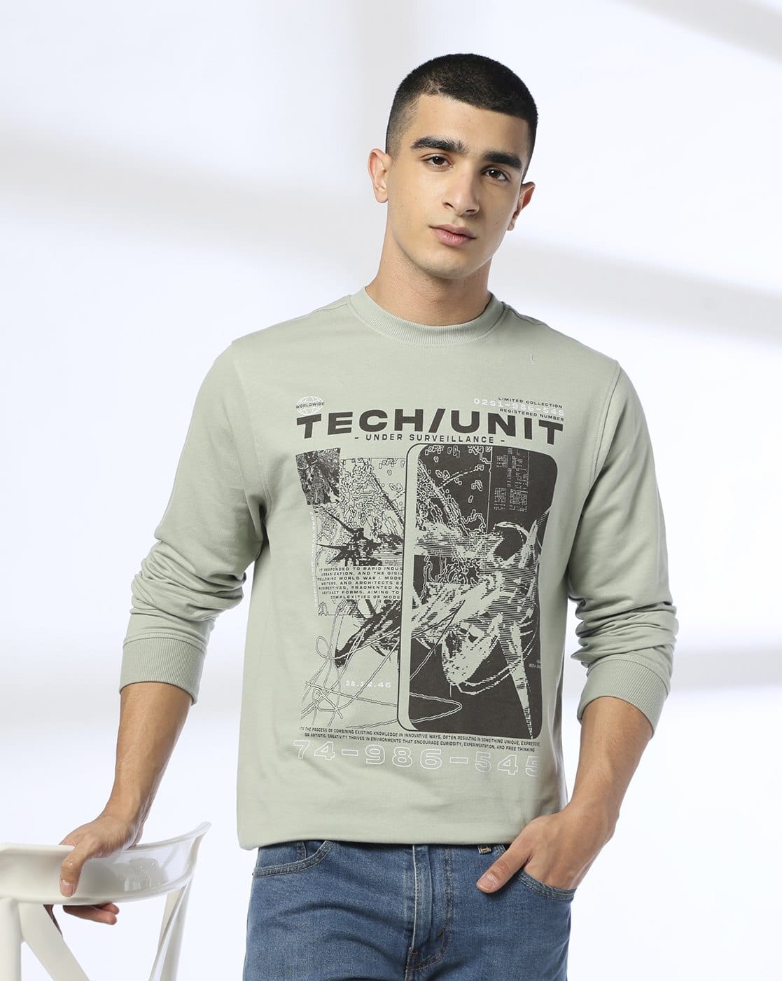 Buy DNMX Men Graphic Print Regular Fit Online | Ajio.com