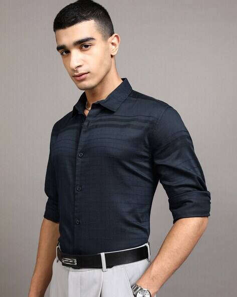 Highlander Men Textured Slim Fit Shirt