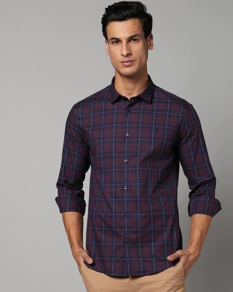 INDIAN TERRAIN Men Checked Slim Fit Cotton Shirt