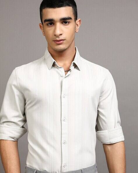 Highlander Men Stripes Slim Fit Shirt