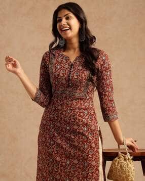 svaraa Women Floral Print Straight Kurta-picture-30