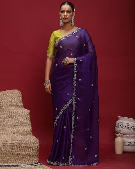 Women Embroidered Saree with Cutout Border