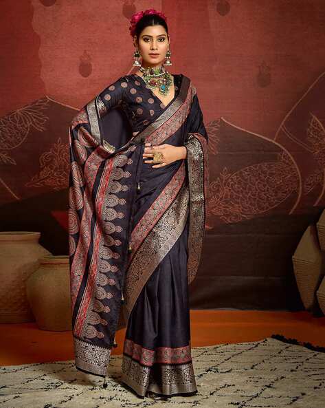 Ri-wah Women Printed Saree with Zari Border