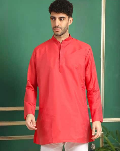 TATTVA Men Slim Fit Short Kurta with Insert Pockets