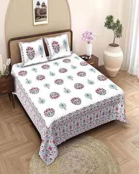 Floral Print Double Bedsheet with Pillow Covers-image-48