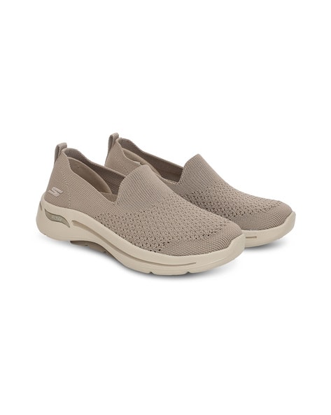 Women Knitted Slip-On Walking Shoes