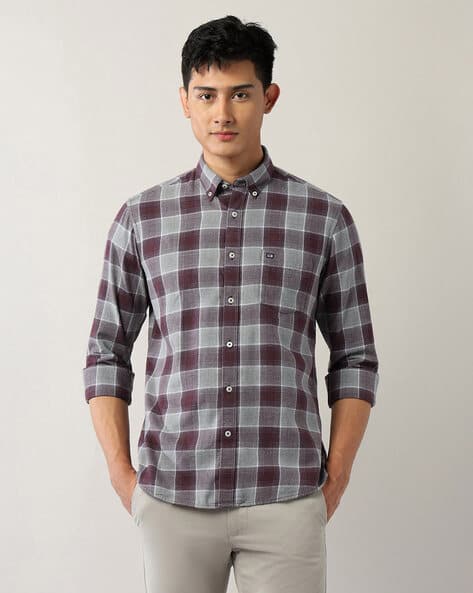 Arrow Sports Men Checked Slim Fit Oxford Shirt with Patch Pocket