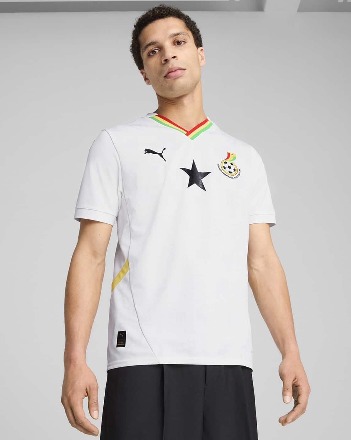 Buy White Tshirts for Men by PUMA Online | Ajio.com