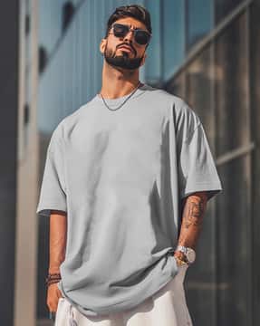Buy AUSK Men Oversized Fit Crew-Neck T-Shirt Online | Ajio.com