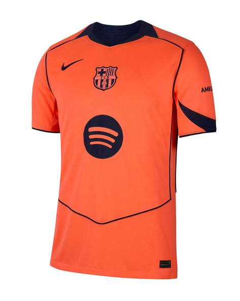 Buy Orange Tshirts for Men by NIKE Online | Ajio.com