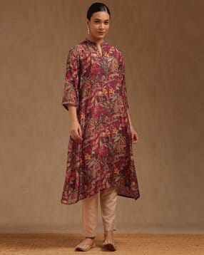 soch Women Floral Print No Darts A-Line Kurta-picture-24