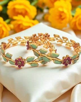 the pari Pack of 2 Women Gold-Plated Bangles with Floral Accent-picture-12