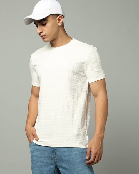 UNITED COLORS OF BENETTON Men Grid Regular Fit Crew-Neck T-Shirt