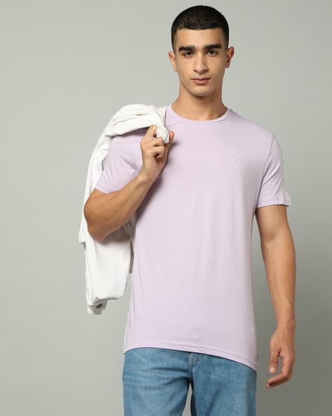 UNITED COLORS OF BENETTON Men Regular Fit Crew-Neck T-Shirt with Brand Print