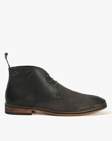 trenton sleek chukka boots