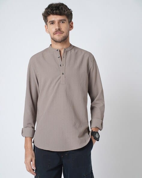 Men Textured Short Kurta