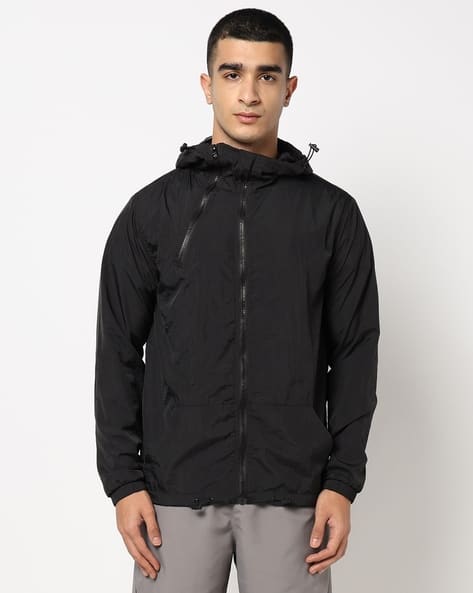 -473Wx593H-443089465-black-