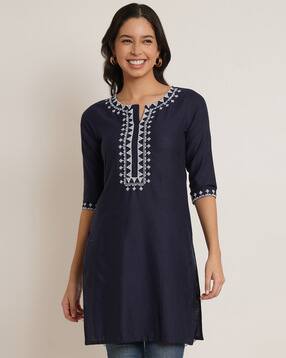 revangi Women Embroidered Straight Kurta-picture-15