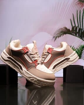 asian Men Colourblock Lace-Up Sneakers -picture-10