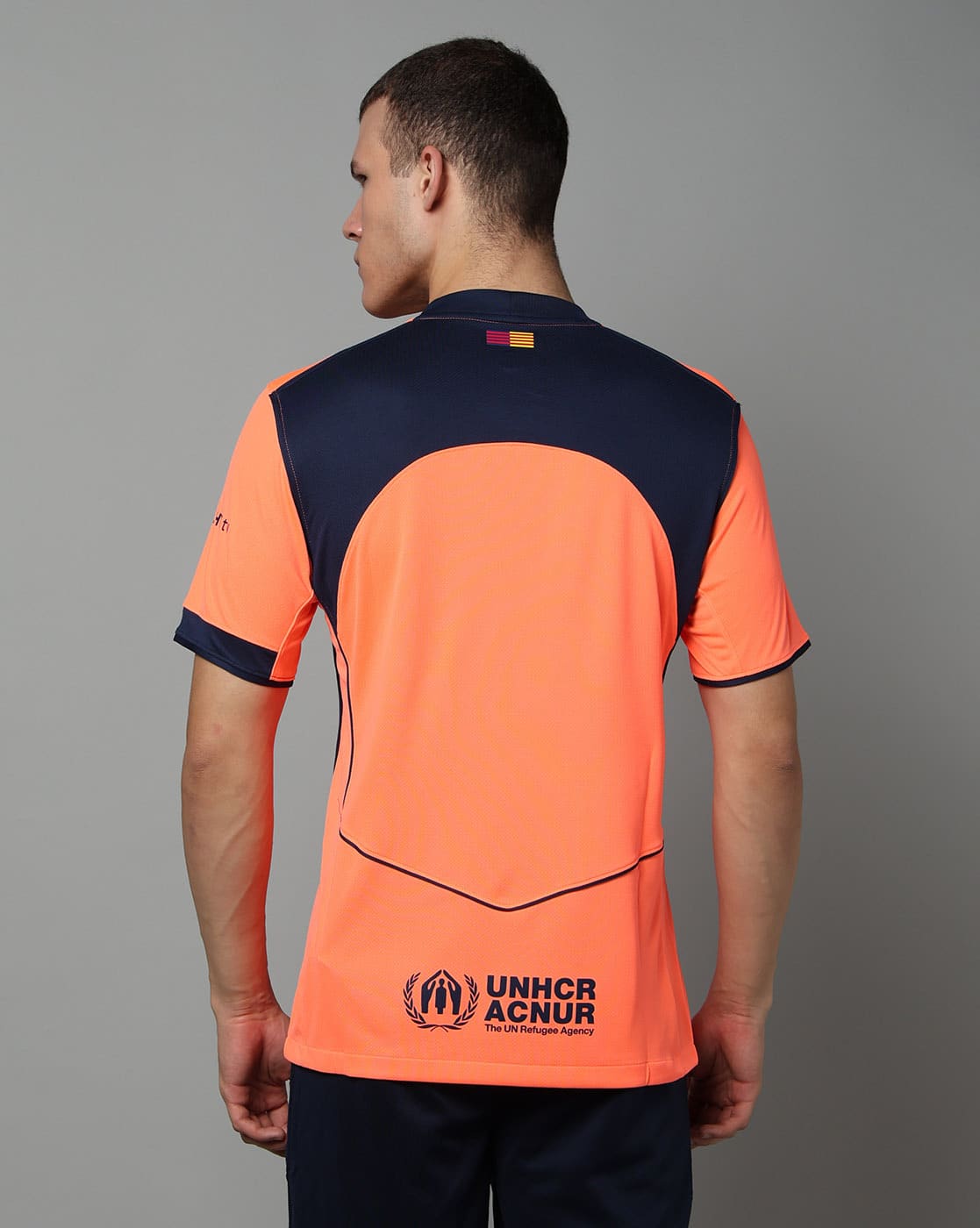 Buy Orange Tshirts for Men by NIKE Online | Ajio.com
