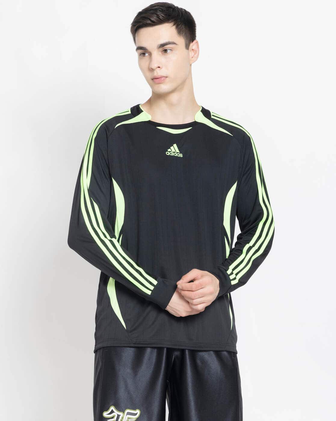 Buy Adidas Originals TEAMGEIST Long Sleeve T-Shirt Online | Ajio.com