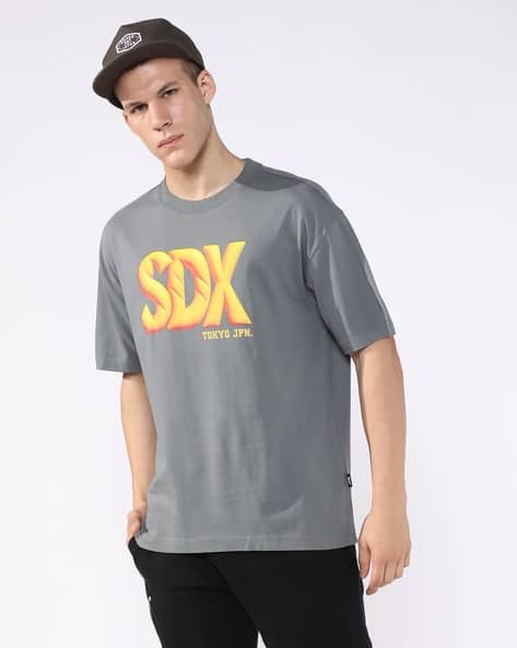 Men Typographic Print Regular Fit Crew-Neck T-Shirt