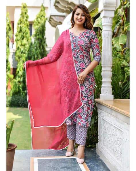 Hivora Women Floral Print Straight Kurta with Pants & Dupatta Set
