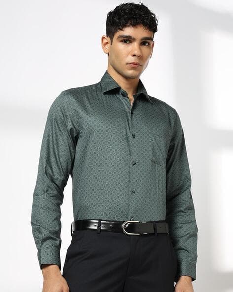 JOHN PLAYERS Men Geometric Print Slim Fit Shirt with Patch Pocket