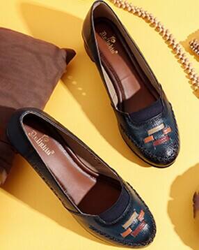 Women Pumps With Leather Upper-image-21