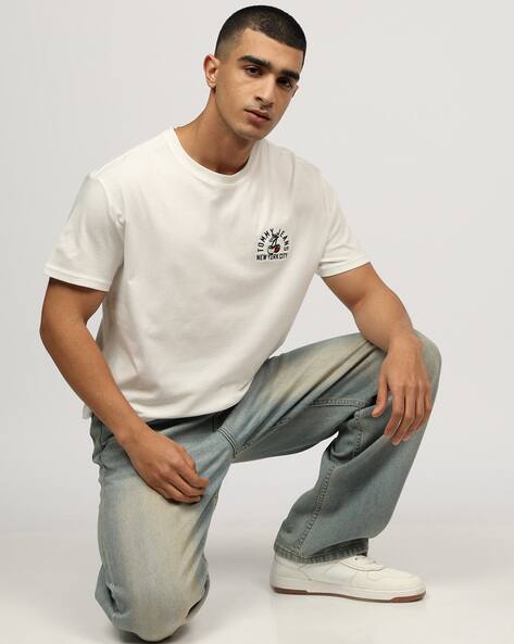 TOMMY HILFIGER Motif Regular Fit Crew-Neck T-Shirt
