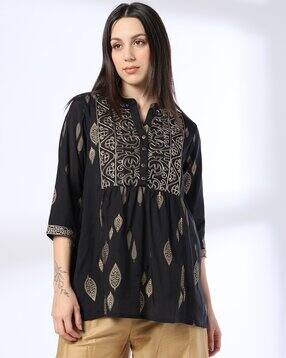 siyahi Women Embroidered Relaxed Fit Tunic-picture-23