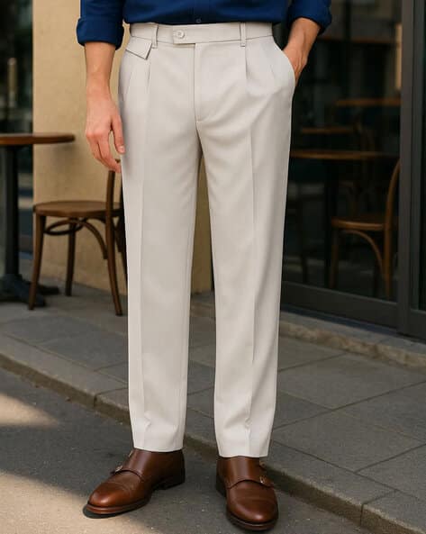 Men Loose Fit Pleated Trousers