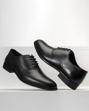 red tape Men Regular Fit Lace-Up Formal Shoes-picture-10