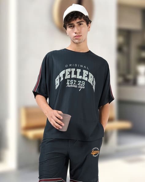 Stellers Men Typographic Print T-Shirt & Shorts Set
