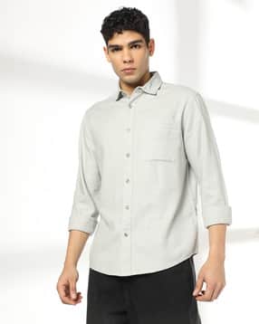 Men Regular Fit Shirt with Patch Pocket