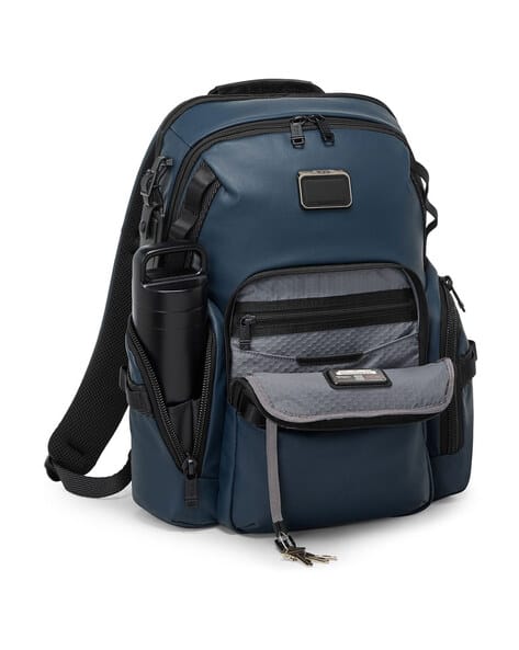 timbuk2 bags sold again - Command Messenger Bag - Medium Color:St. Tropez Collection A multifunctional tote made DISNEY BEST FRIENDS STRIPE Collin
