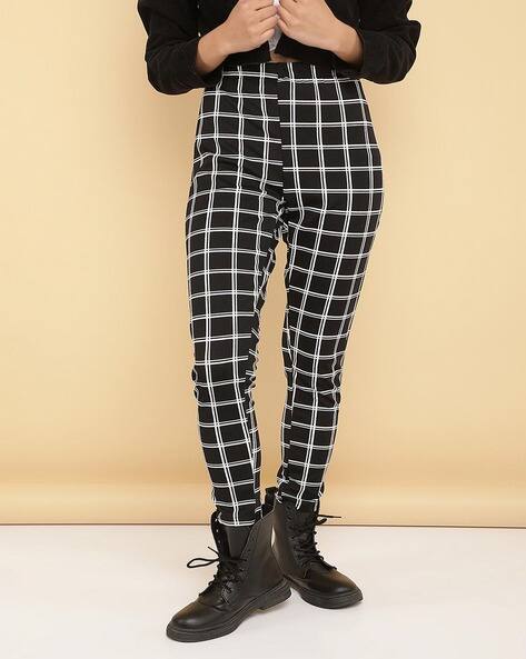 Lulu & Sky Women Checked Skinny Fit Flat-Front Pants