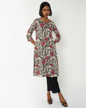 max Embroidered A-line Kurta-picture-21