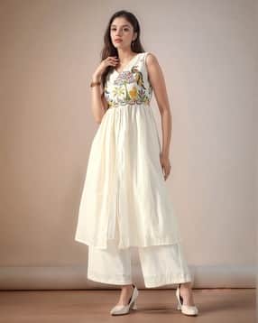 indie picks Embroidery Kurta Set-picture-39