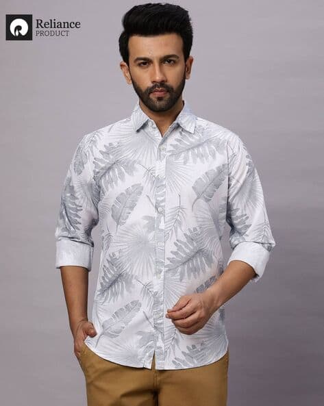 KRUMPER Men Leaf Print Slim Fit Shirt