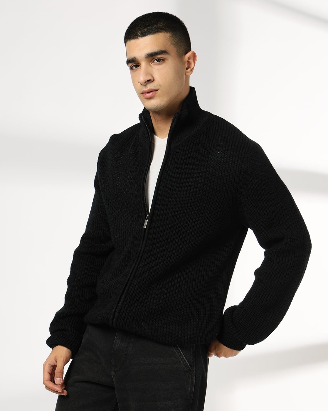 -1117Wx1400H-443087020-black-