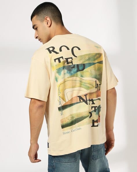 Buy DNMX Men Graphic Print Boxy Fit Cr Online | Ajio.com