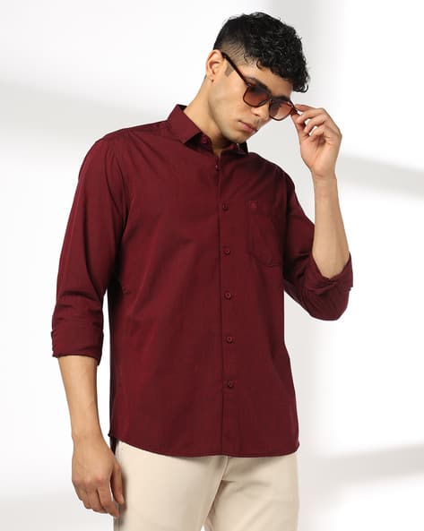 Men Slim Fit Shirt with Patch Pocket