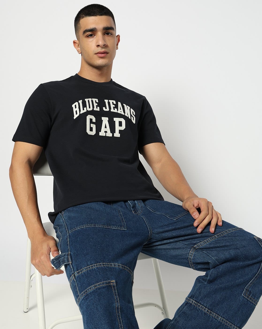 Embroidered Slim Fit Round-Neck T-Shirt