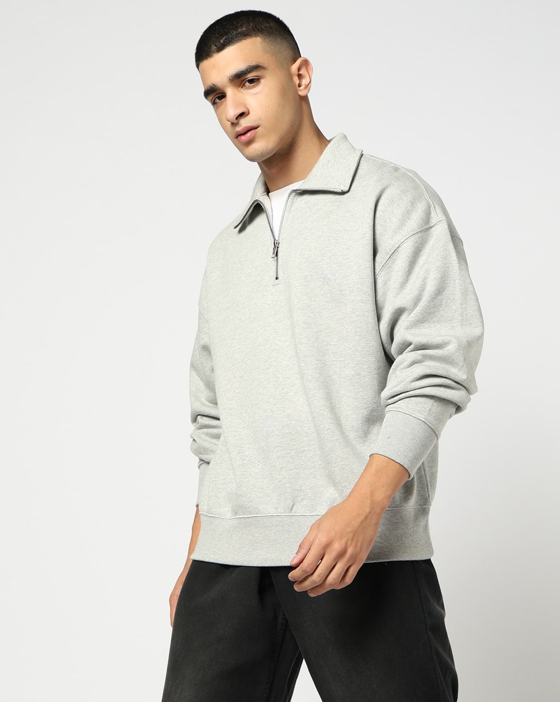 トップス igusa Patch Sweatshirt(GLAY) Buy GAP Quarter Zip-Neck Oversized Sw Online | Ajio.com